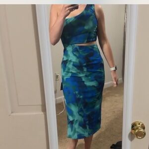 Lulus midi dress